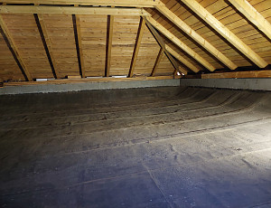 Zateplení stropu rodinného domu a zhotovení podlahového systému